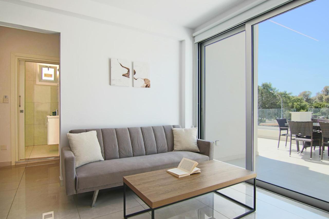 Phaedrus Living Apartment Paphos Exterior foto